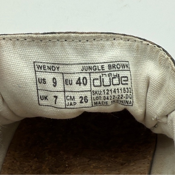 Women’s Hey Dude Wendy Jungle Brown Leopard Print Slip On Casual Flats Size 9 - Picture 7 of 7